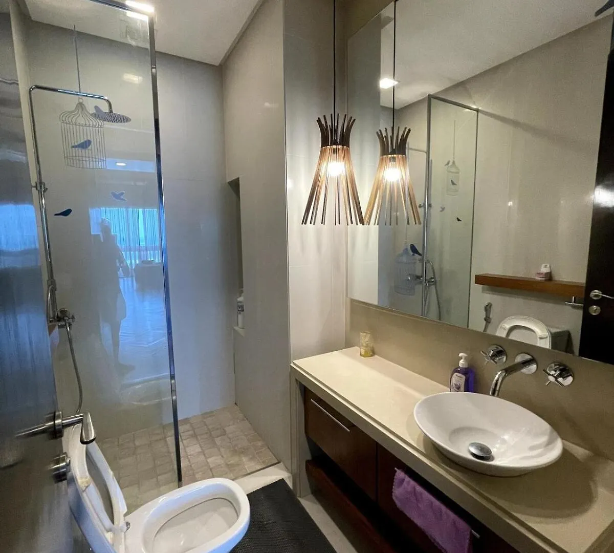 Marina Suite With Seafront Sunrise View 조지타운