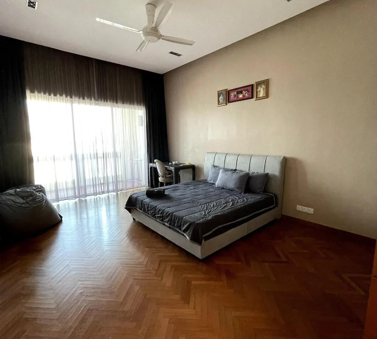 Marina Suite With Seafront Sunrise View 조지타운 0*,  말레이시아